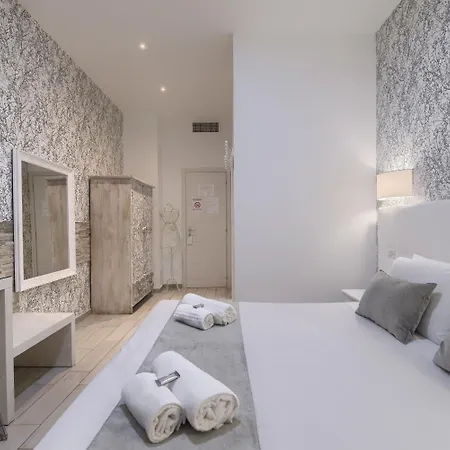 Vatican Tourist Rome