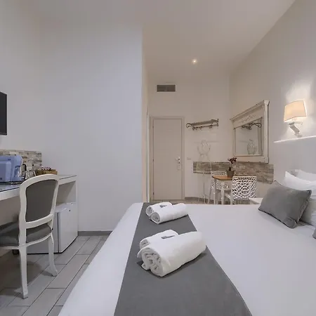 Vatican Tourist Guest house 3*